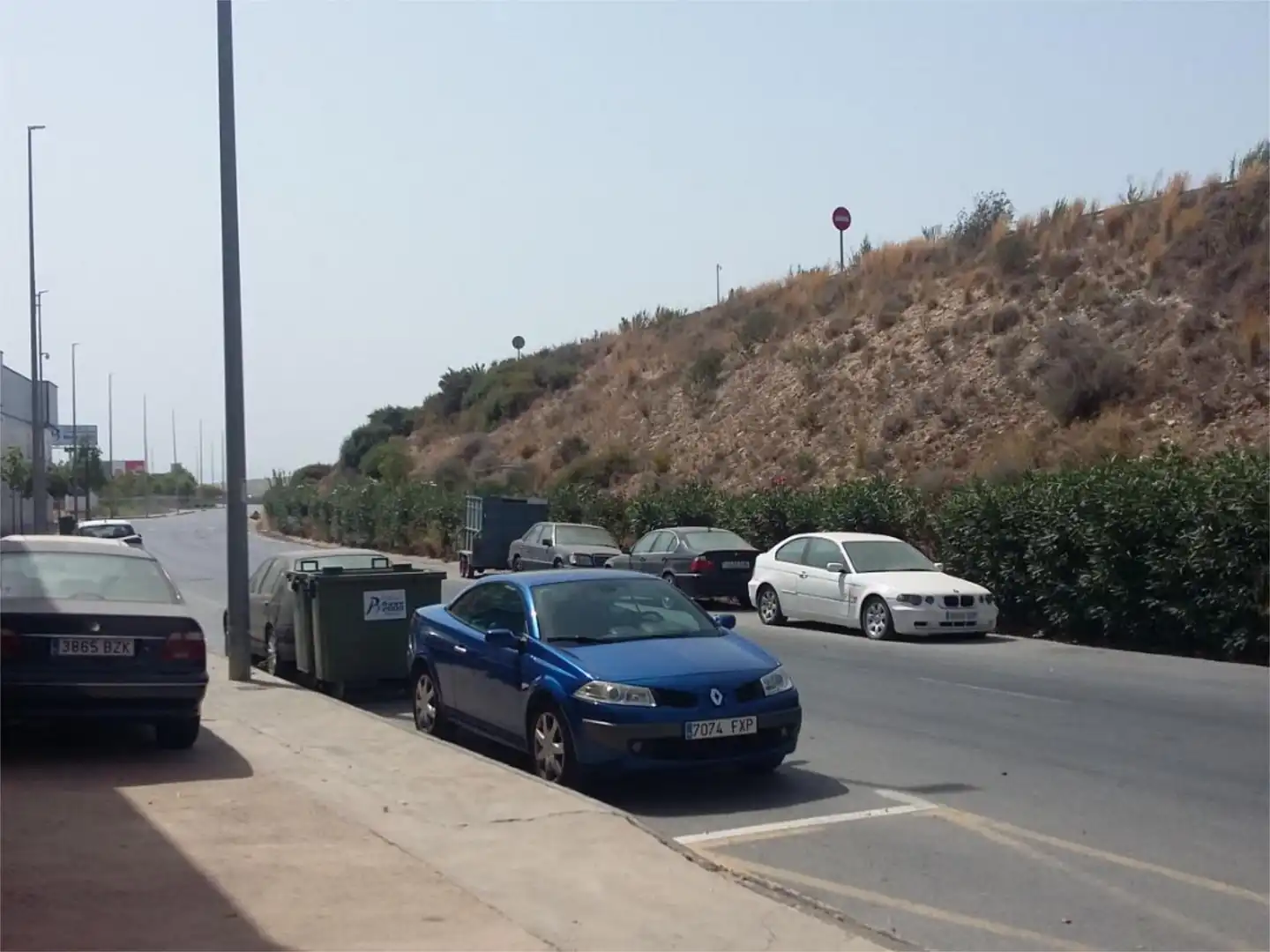 Fabrikhallen zur Miete in Avenida de Juan Carlos I, Lorquí Parkplatz von Fabrikhallen zur Miete in Lorquí mit Klimaanlage, Heizung und Möbliert