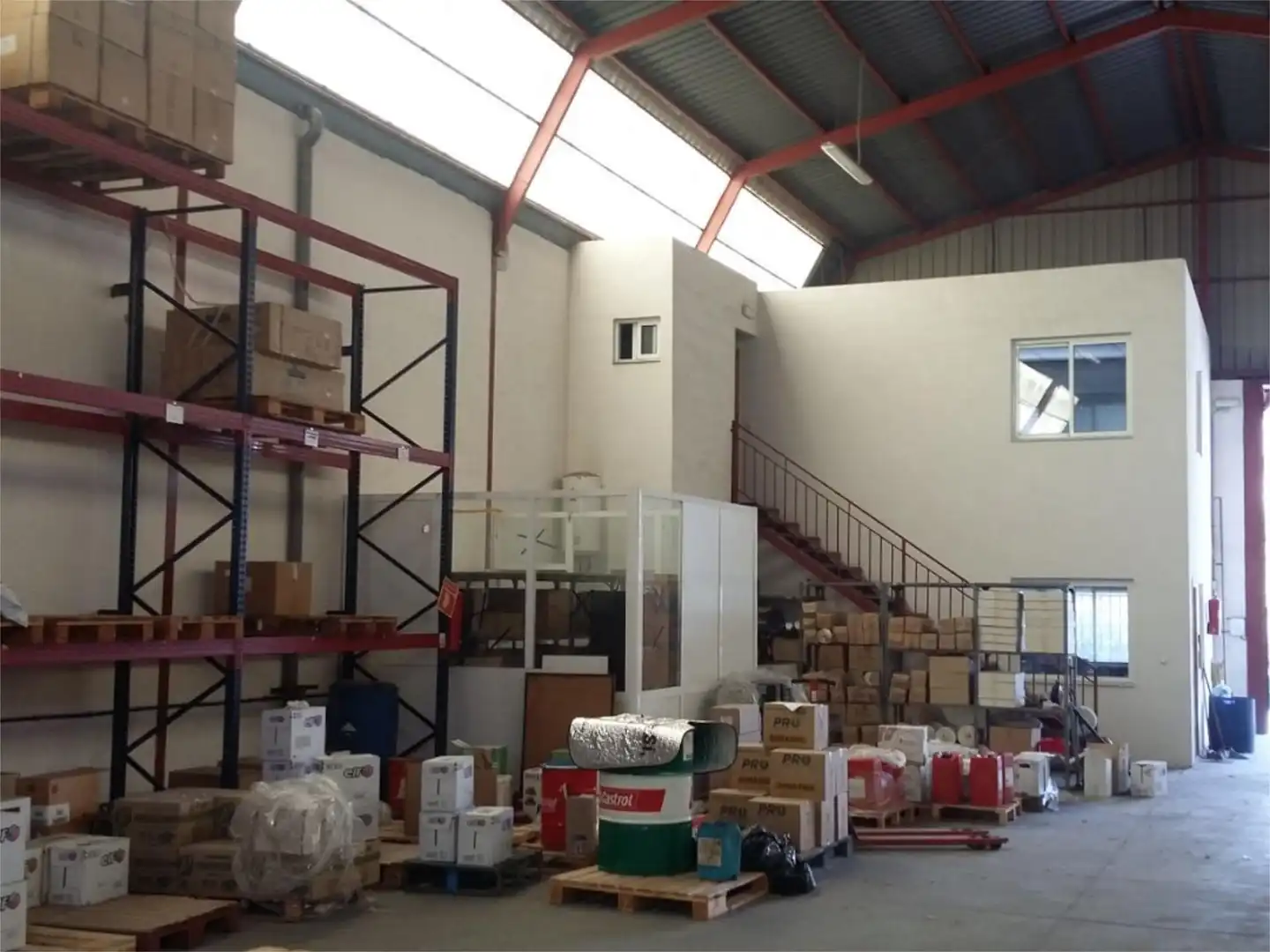 Fabrikhallen zur Miete in Avenida de Juan Carlos I, Lorquí Fabrikhallen zur Miete in Lorquí mit Klimaanlage, Heizung und Möbliert