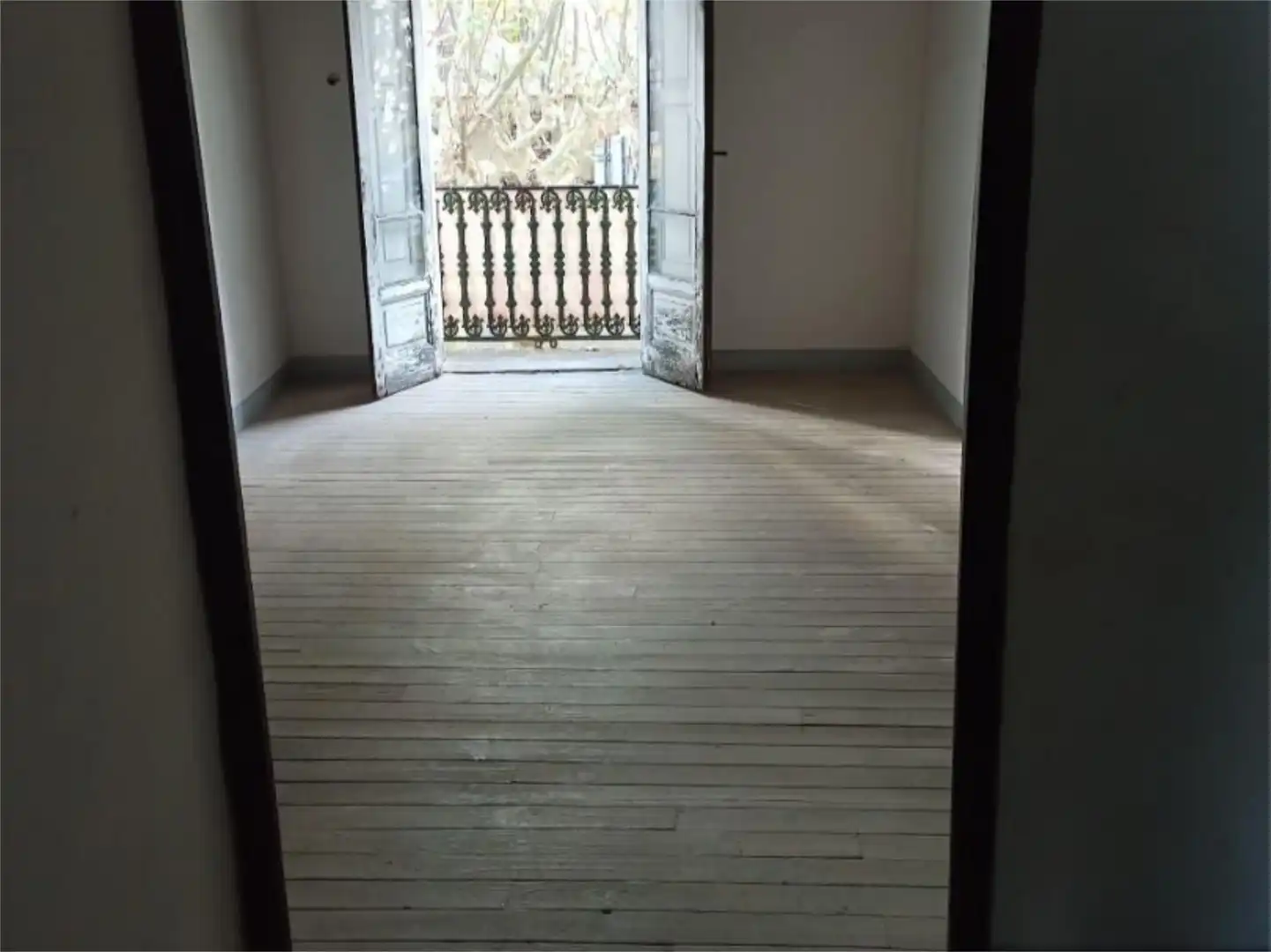 Casa adosada en venta en Praza Trinidade, 2, Casco Viejo Casa adosada en venta en Ourense Capital con Terraza y Balcón
