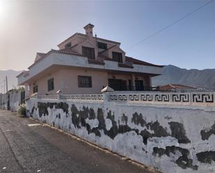 Vista exterior de Casa o xalet en venda en Arafo amb Terrassa i Balcó