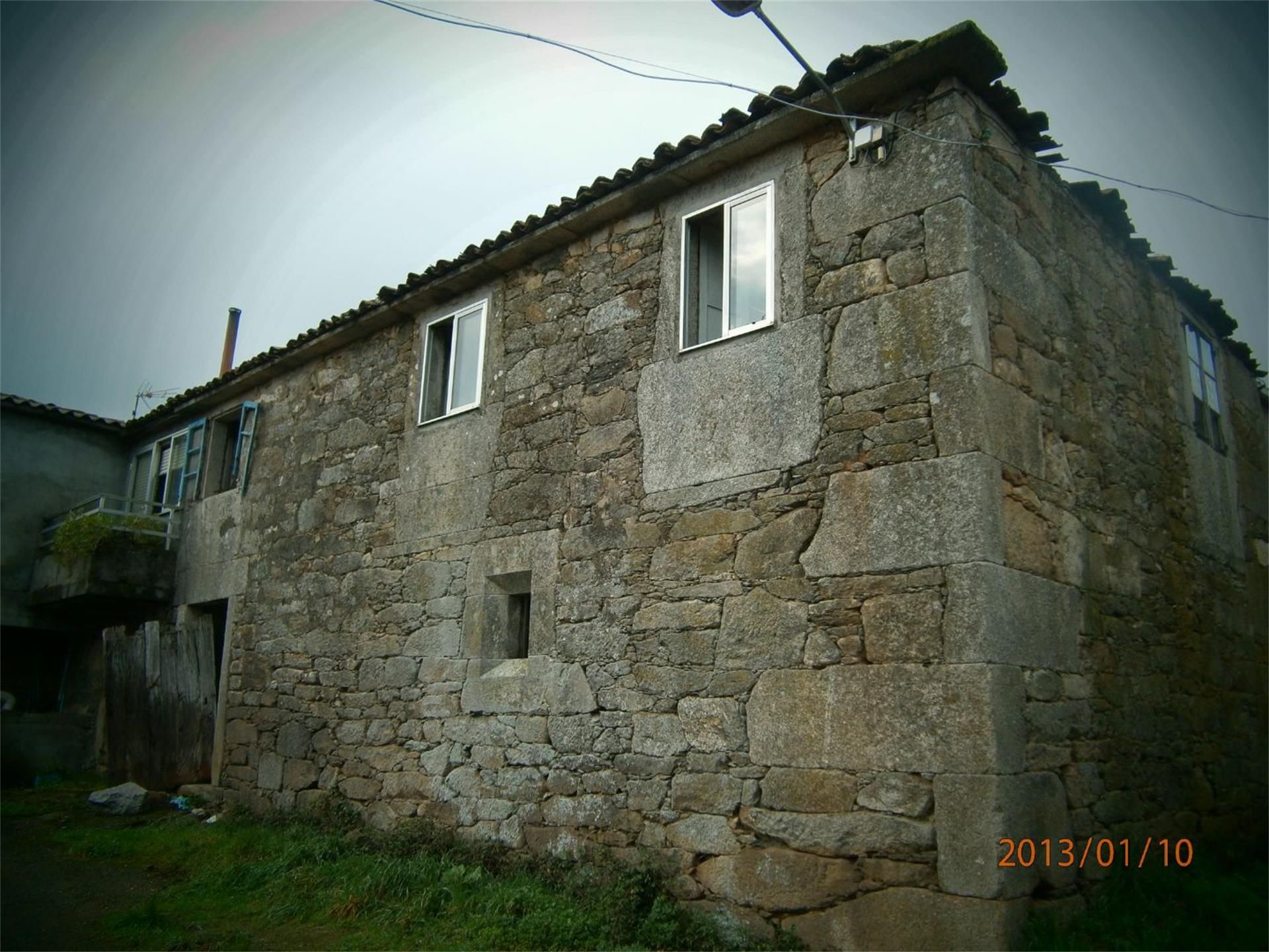 Vista exterior de Casa adosada en venta en Rodeiro