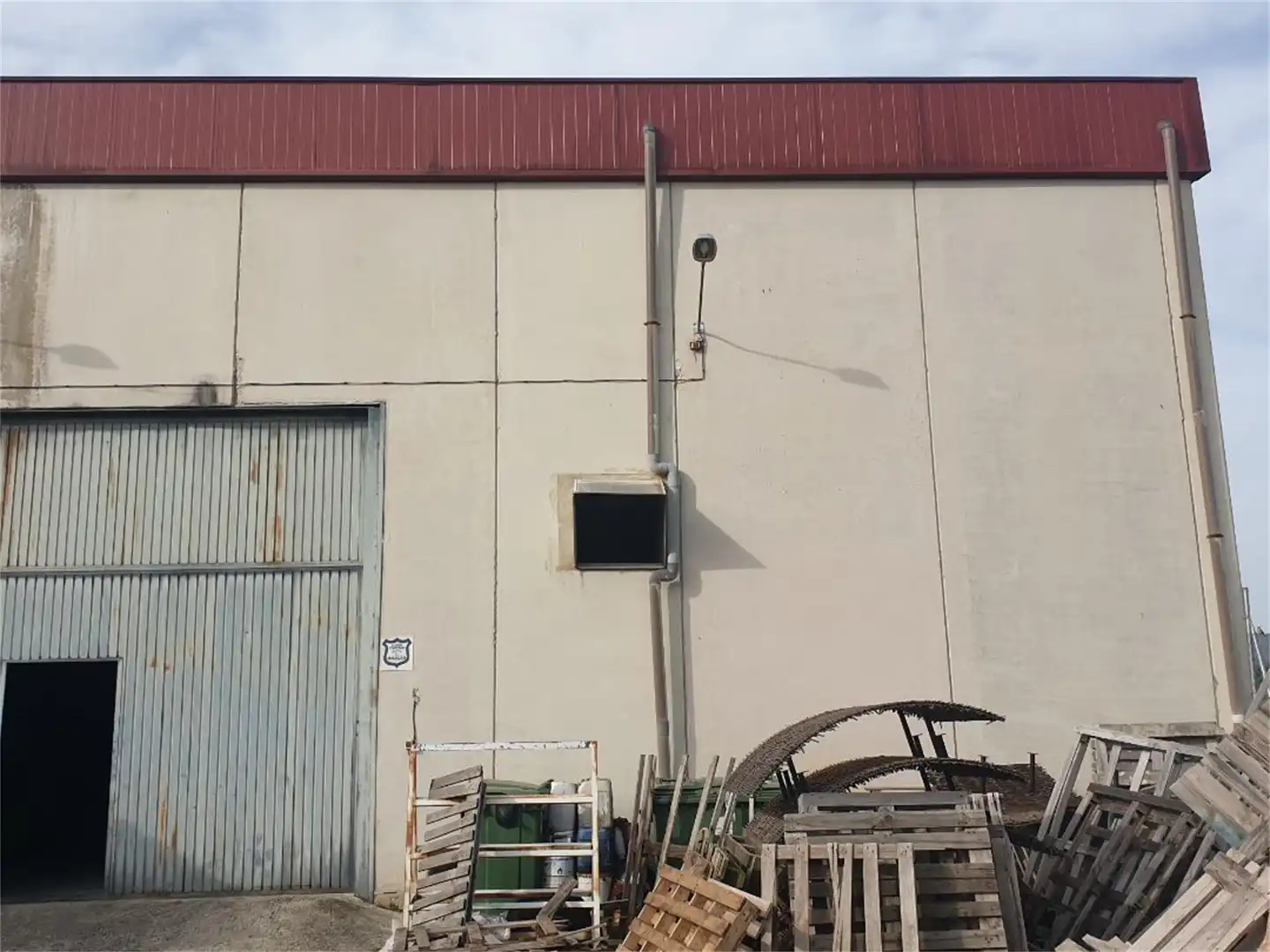 Vista exterior de Nave industrial de alquiler en Los Villares con Aire acondicionado