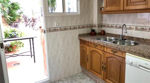 Casa adosada en venda a Calle Vista Hermosa, 63, Rute, Córdoba - imatge 3 Foto 3 de Casa adosada en venda a Calle Vista Hermosa, 63, Rute, Córdoba