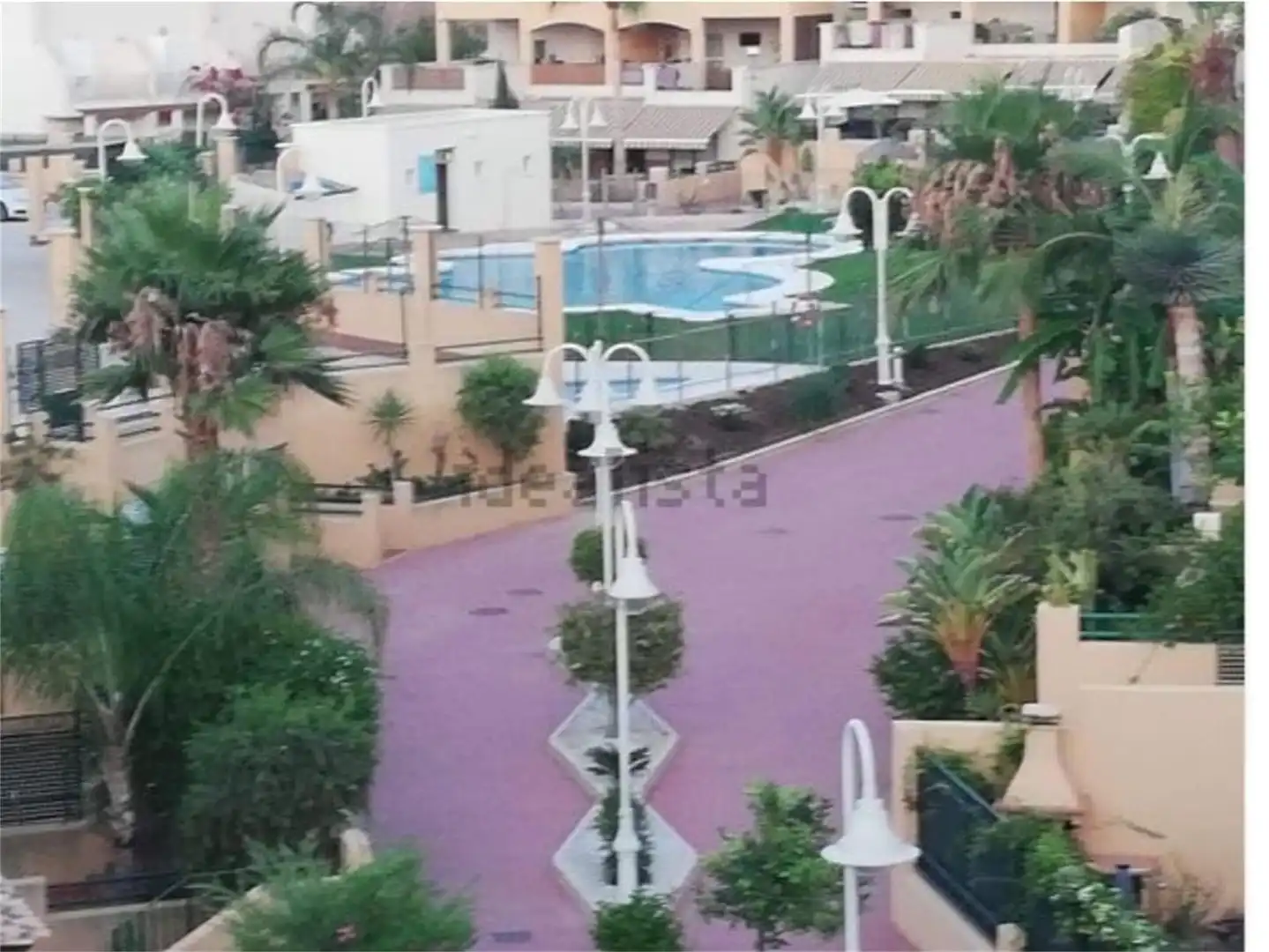 Schwimmbecken von Wohnung zum Verkauf in Cuevas del Almanzora mit Klimaanlage, Heizung und Terrasse