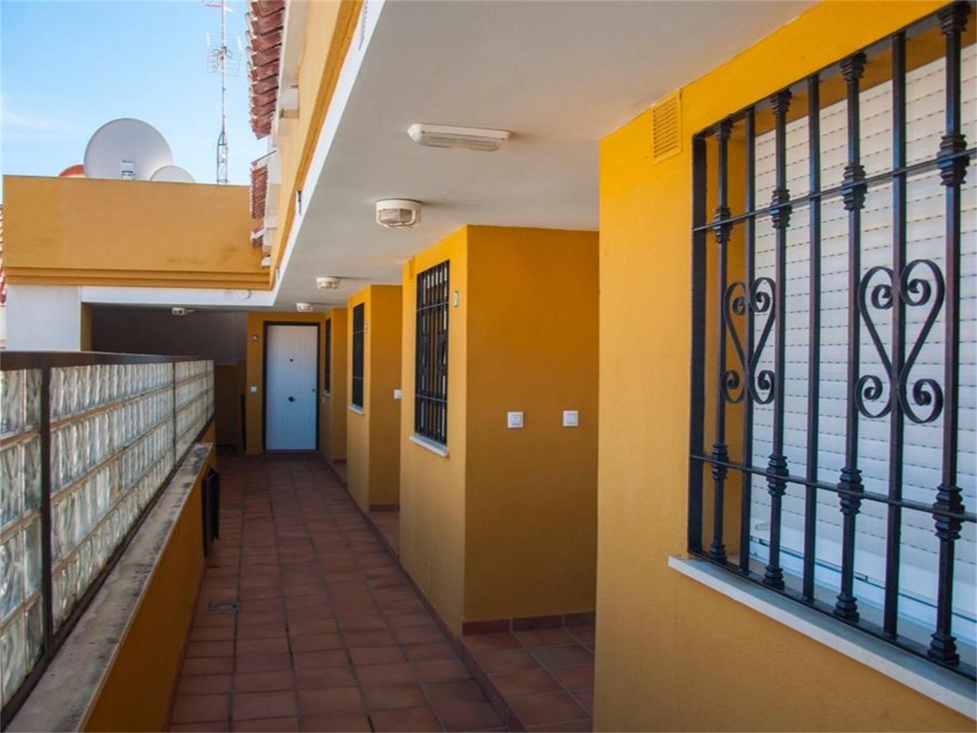Duplex to rent in Salobreña  with Air Conditioner, Heating and Terrace