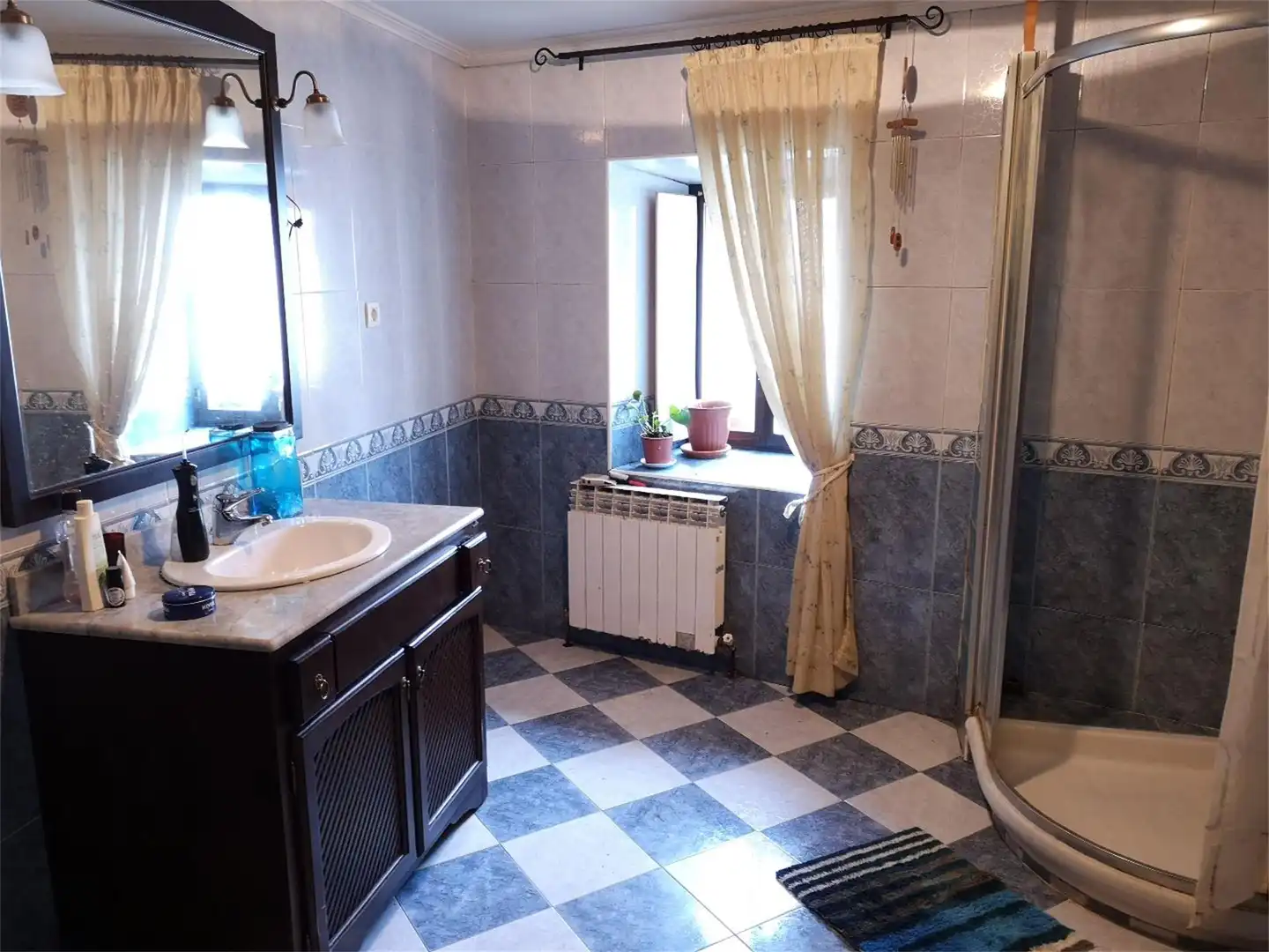 Baño de Casa o chalet en venta en Ubide con Calefacción, Jardín privado y Lavadora