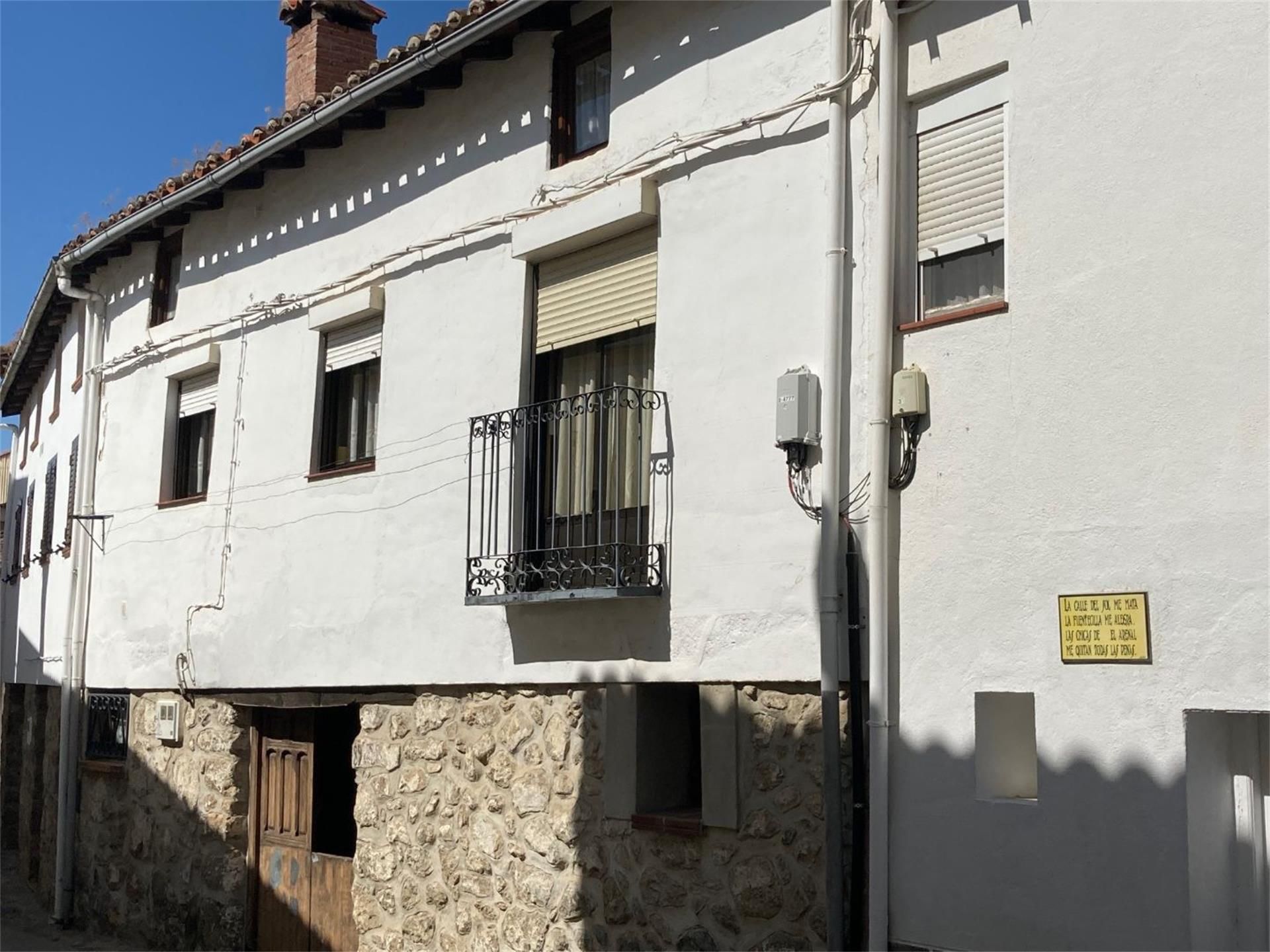 Exterior view of Single-family semi-detached for sale in El Arenal   with Balcony