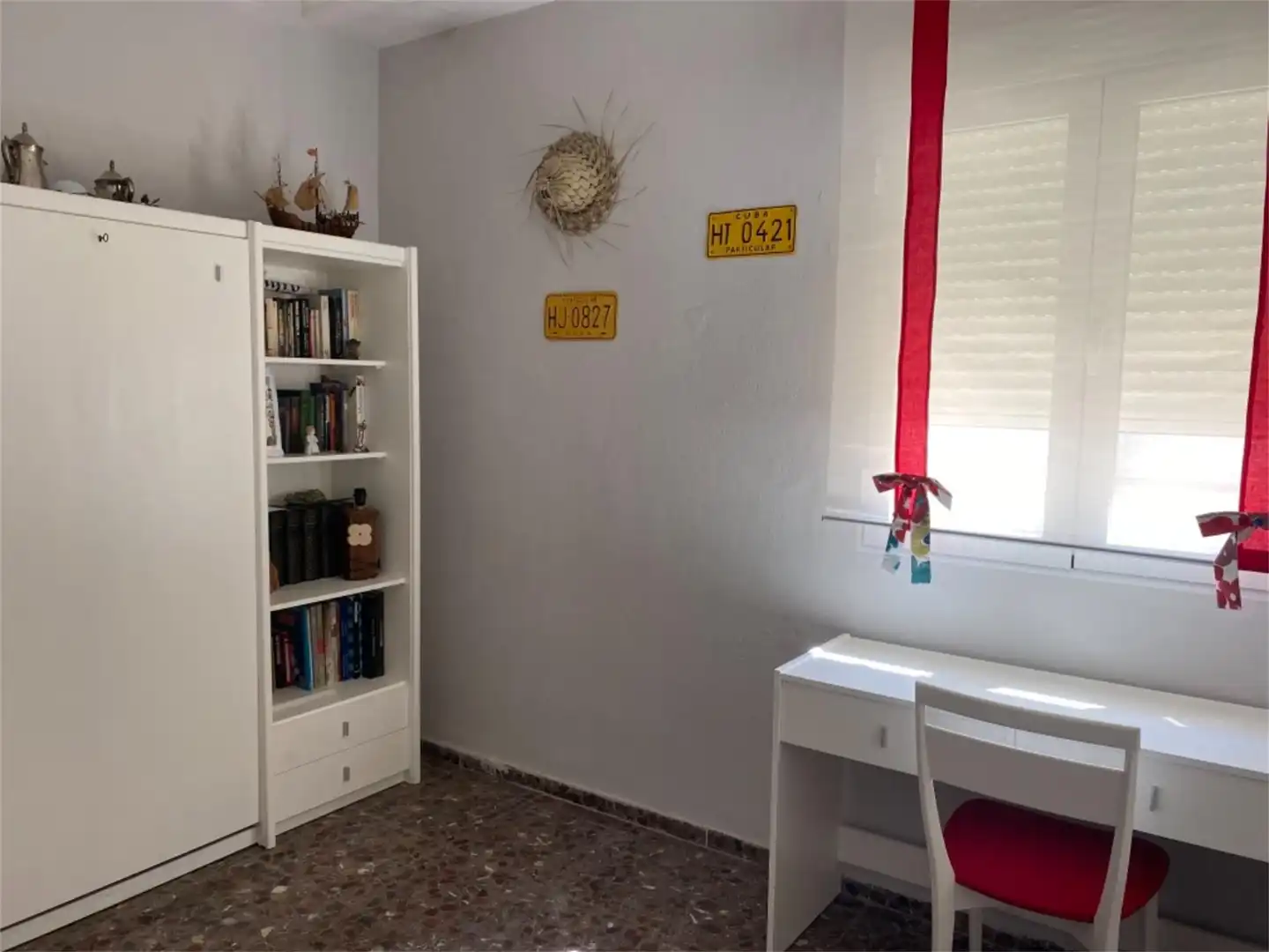 Piso en venta en Calle Conde de Barcelona, Almagro Habitación de Piso en venta en Almagro
