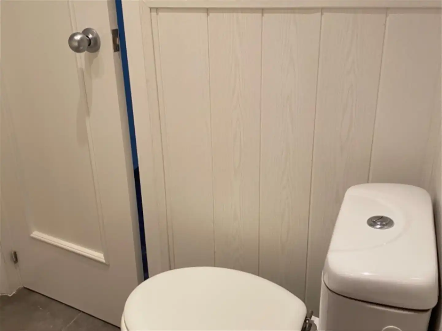 Piso en venta en Calle Conde de Barcelona, Almagro Baño de Piso en venta en Almagro