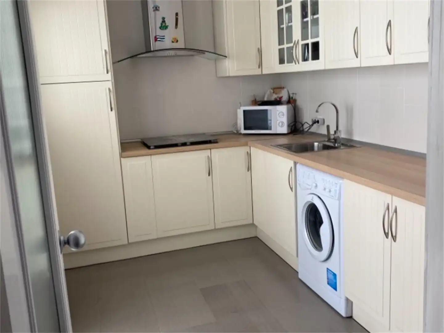 Piso en venta en Calle Conde de Barcelona, Almagro Cocina de Piso en venta en Almagro