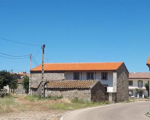 Vista exterior de Casa o xalet en venda en Fariza