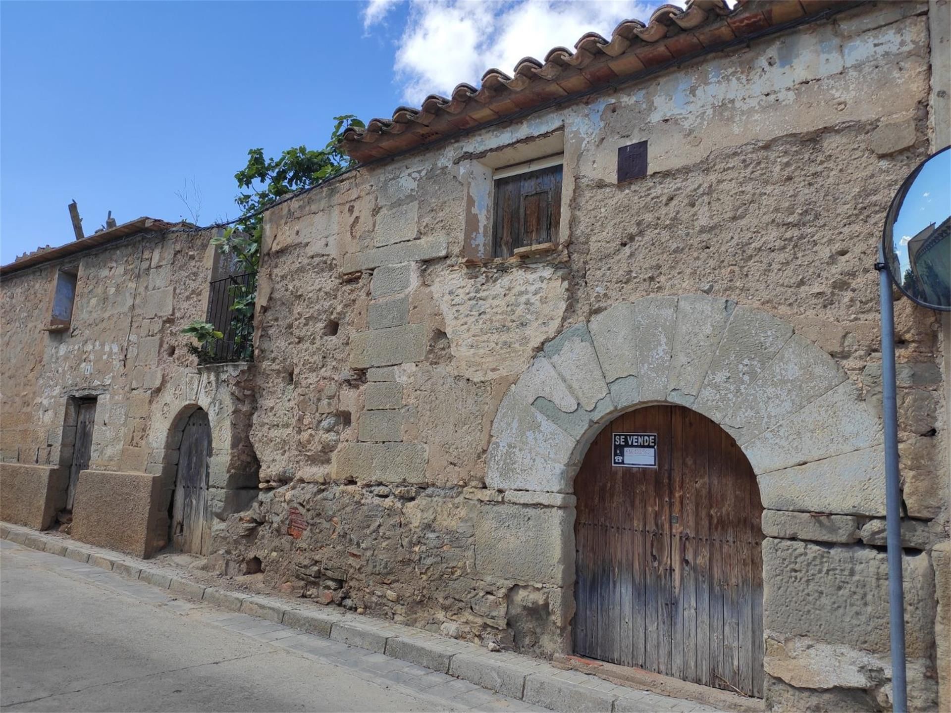 Exterior view of Single-family semi-detached for sale in Lupiñén-Ortilla