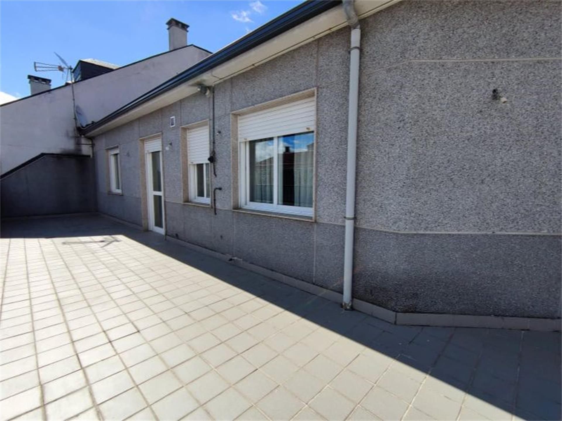 Exterior view of Attic for sale in Verín