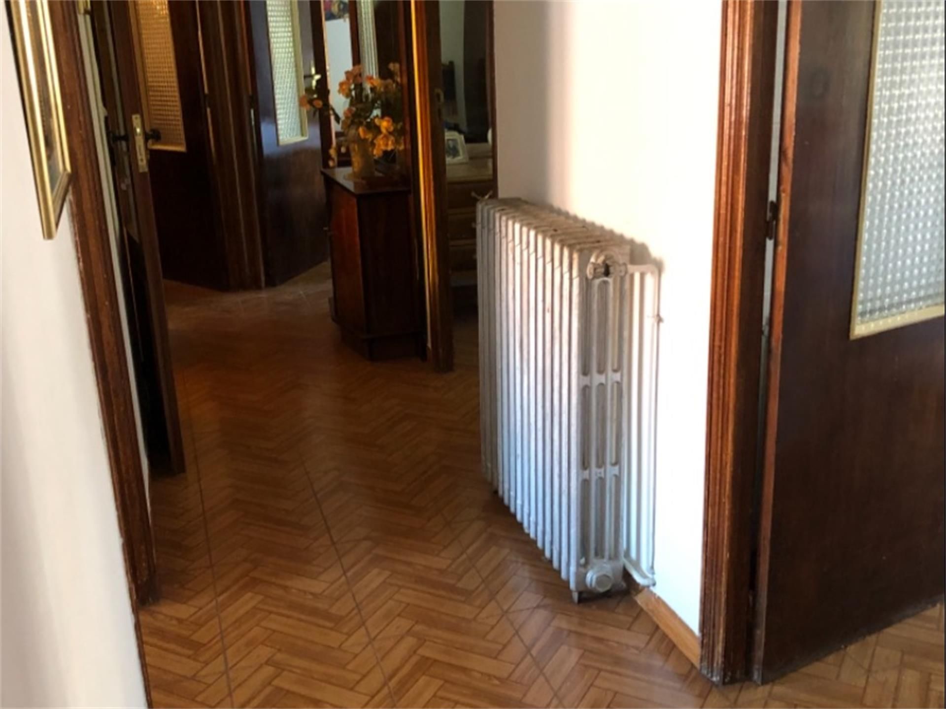 Casa adosada en venda en Villaflores amb Parquet i Traster