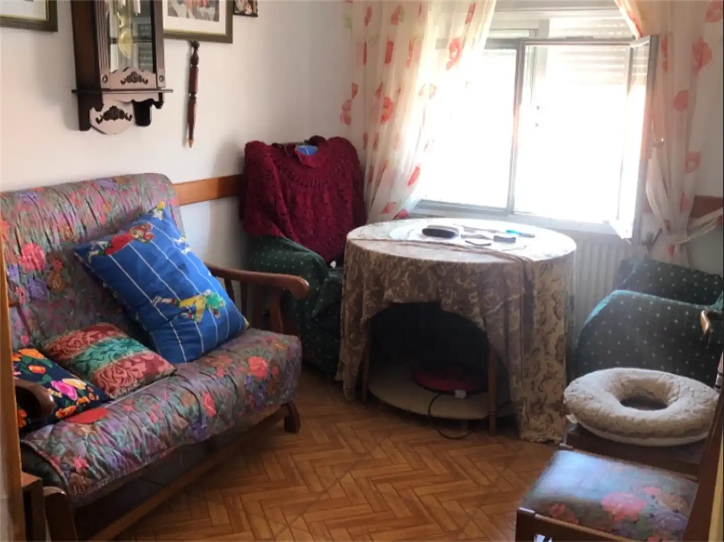 Detached homes for sale in Calle Salas Pombo, Villaflores Living room of Detached homes for sale in Villaflores