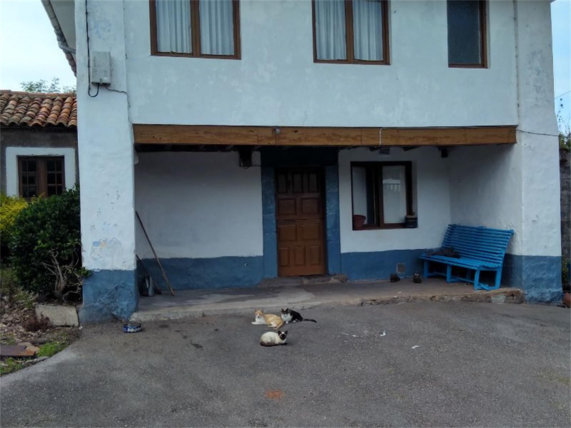 Vista exterior de Casa adosada en venda en Villaviciosa