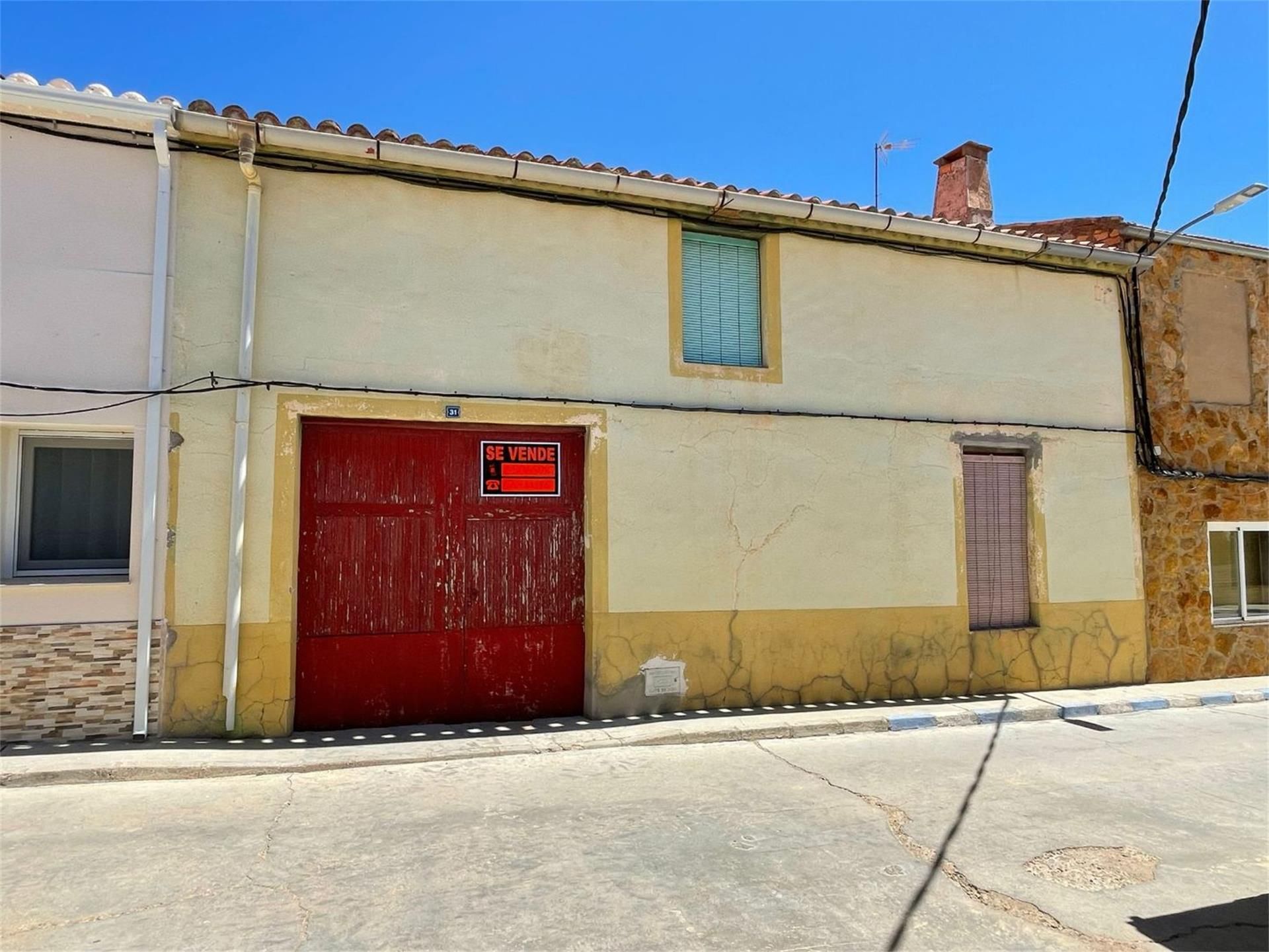 Exterior view of Single-family semi-detached for sale in Villalpardo  with Private garden