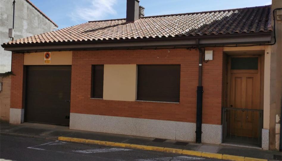 House or chalet for sale in Calle Sierra Pambley, 29, Hospital de Órbigo, León - image 1 Photo 1 of House or chalet for sale in Calle Sierra Pambley, 29, Hospital de Órbigo, León