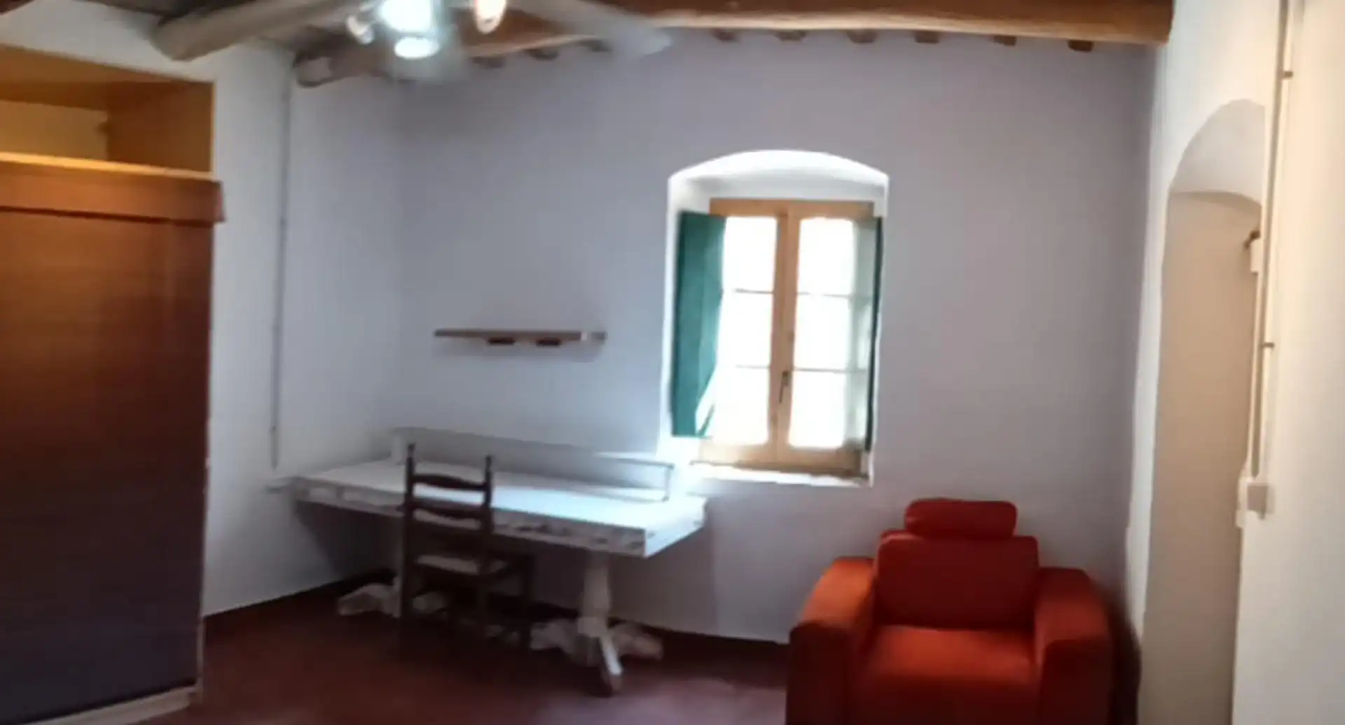 Habitació a Barri Pla d'Avall, Anglès Sala d'estar de Casa o xalet per a compartir en Anglès amb Calefacció, Jardí privat i Traster