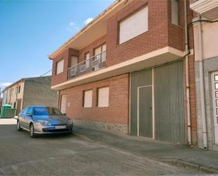 Exterior view of Single-family semi-detached for sale in Algadefe