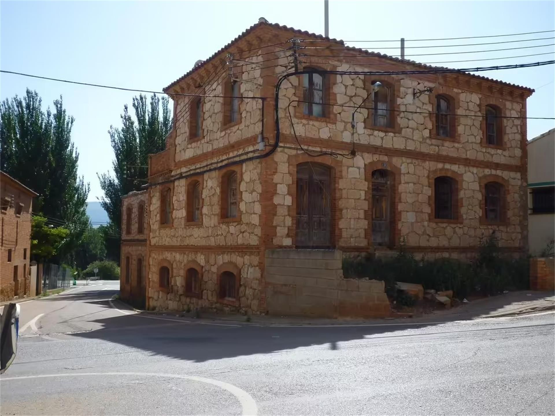 Vista exterior de Casa adosada en venda en Alfambra