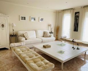 Living room of Flat for sale in Valdemoro  with Air Conditioner, Terrace and Oven