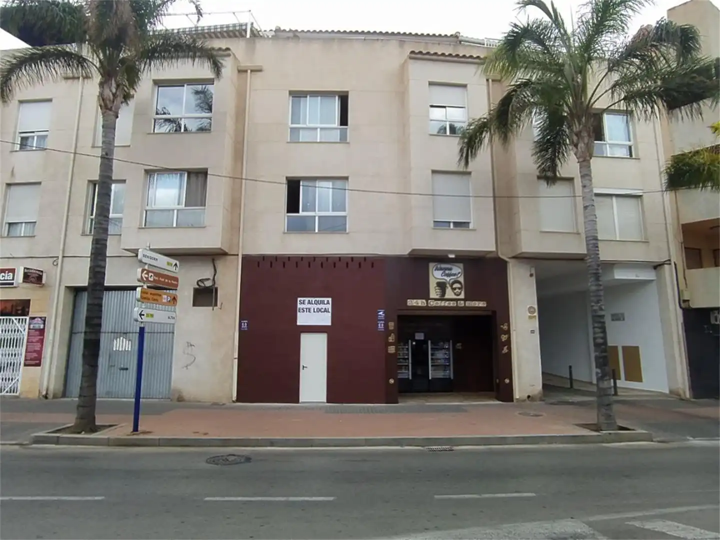 Local de alquiler en Calle de la Carretera, 60, La Nucia Pueblo Vista exterior de Local de alquiler en La Nucia