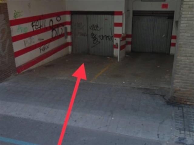 Garaje en Venta en Calle Belchite en Las Fuentes