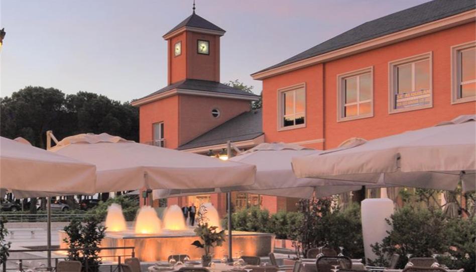 Foto 1 de Oficina de lloguer a Calle Moraleja, 3, Encinar de los Reyes, Madrid