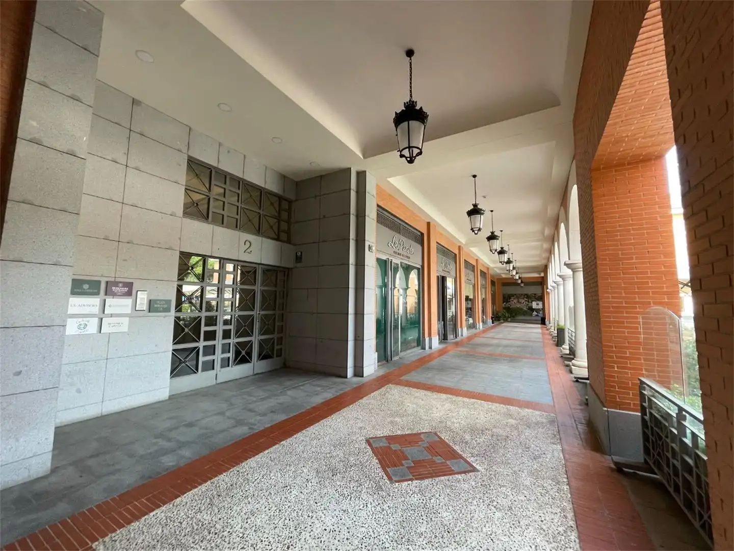 Oficina de lloguer a Calle Moraleja, 3, Encinar de los Reyes Oficina de lloguer en La Moraleja