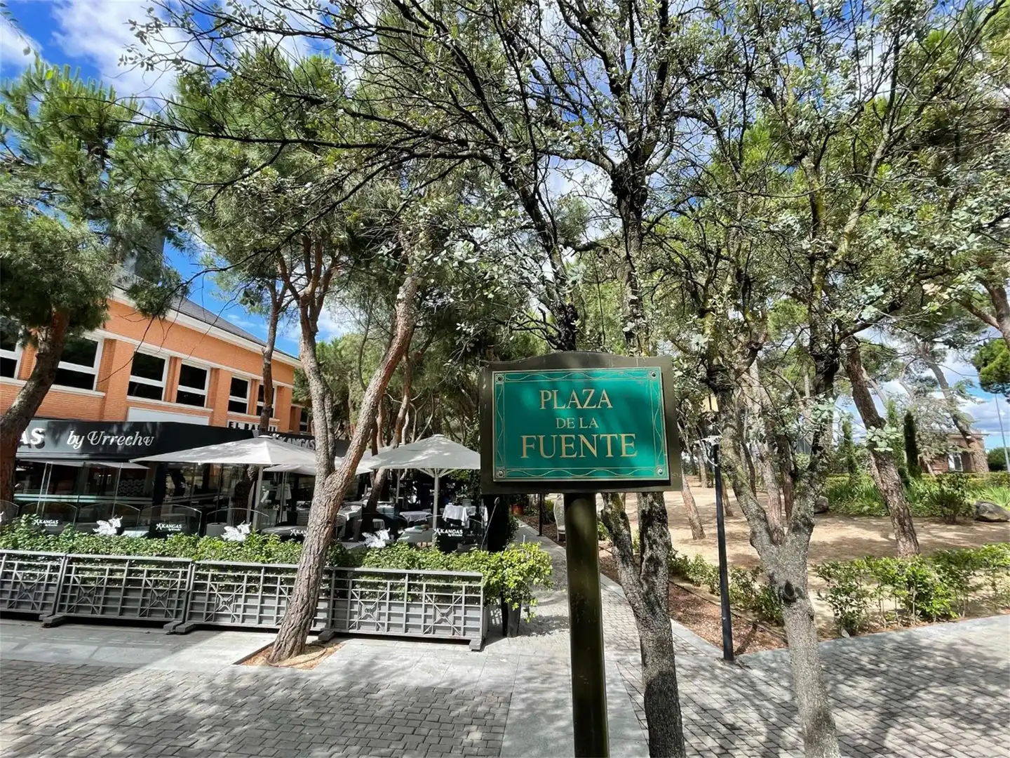 Oficina de lloguer a Calle Moraleja, 3, Encinar de los Reyes Vista exterior de Oficina de lloguer en La Moraleja