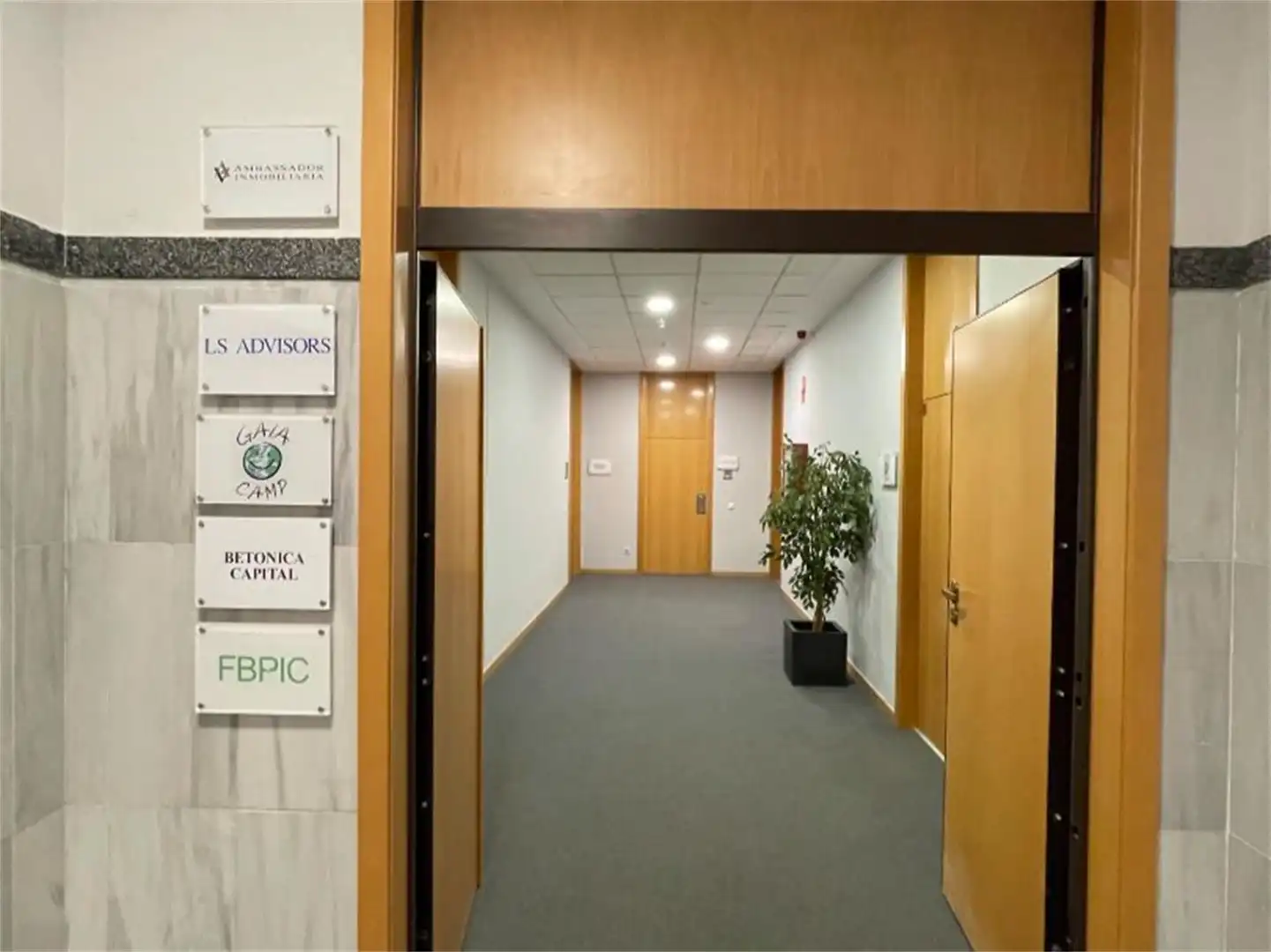 Oficina de lloguer a Calle Moraleja, 3, Encinar de los Reyes Oficina de lloguer en La Moraleja