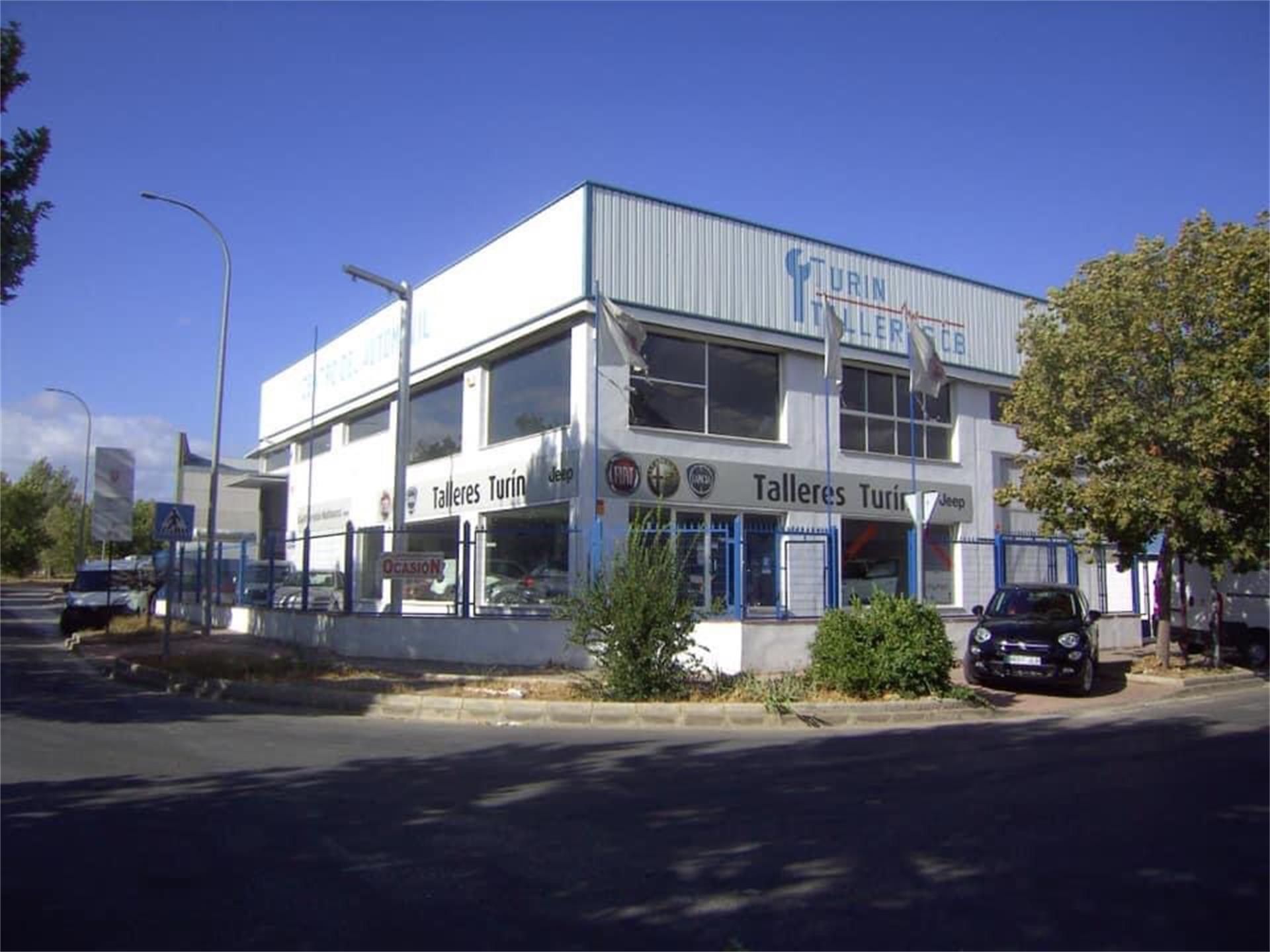 Vista exterior de Nau industrial en venda en Guadix