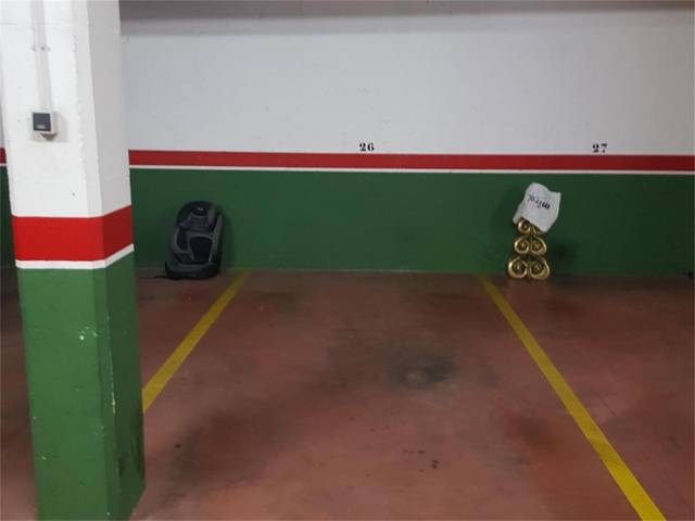 Garaje en Venta en Carrer de Castellterçol, 10 en Can Roca