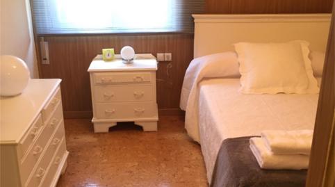 Foto 2 de Casa adosada en venda a Carrer Serafín Álvarez Quintero, 6, La Pola de Gordón , León