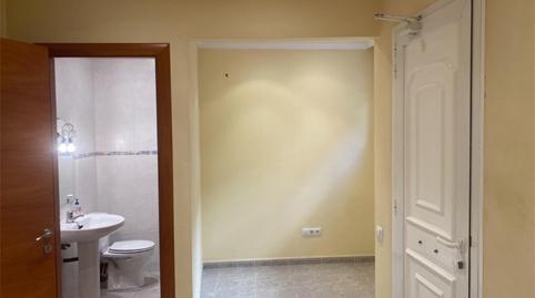 Oficina de alquiler en Carrer Nou, Torre-serona, Lleida - imagen 4 Foto 4 de Oficina de alquiler en Carrer Nou, Torre-serona, Lleida