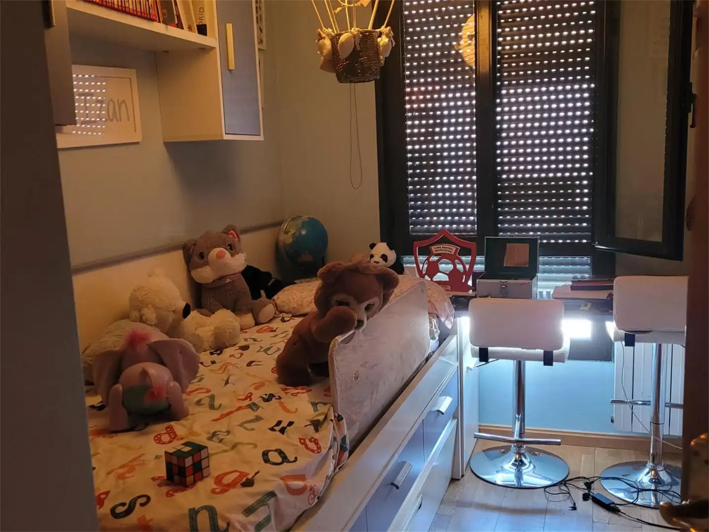 Flat for rent in Plaza de Nuestra Señora del Buen Camino, 11, Aravaca Bedroom of Flat for rent in Madrid with Heating, Parquet flooring and Storage room