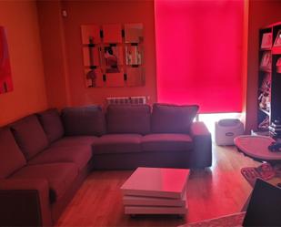 Living room of Flat to rent in  Madrid Capital  with Heating, Parquet flooring and Storage room