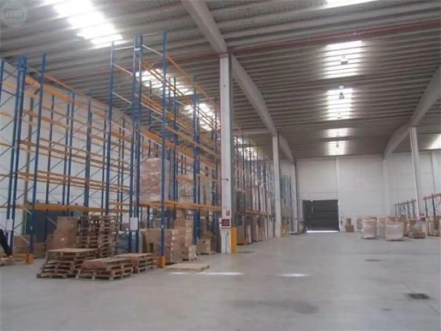 Nave industrial en venta en Madrid con Aire acondicionado