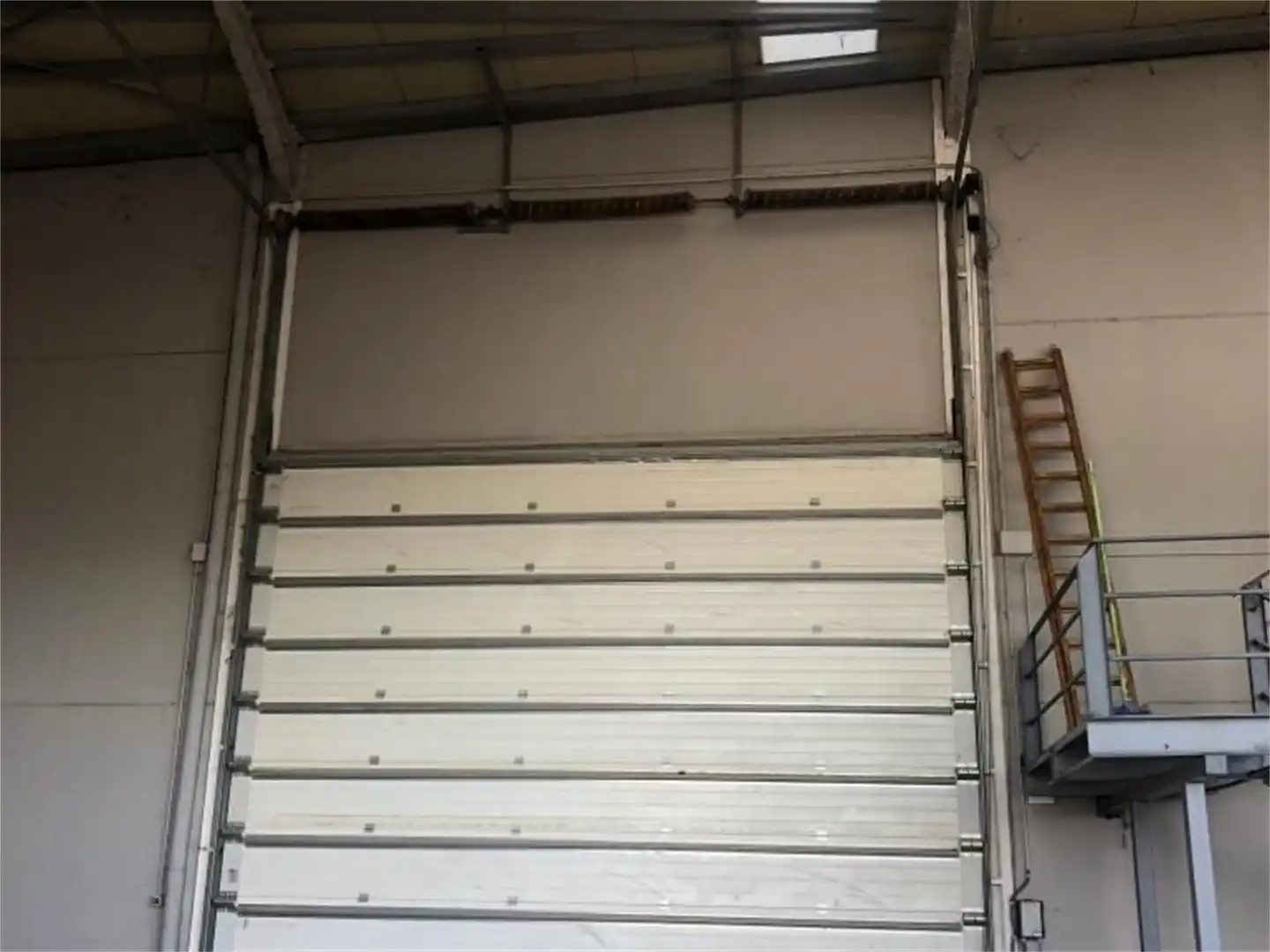 Nave industrial en venta en Madrid con Aire acondicionado