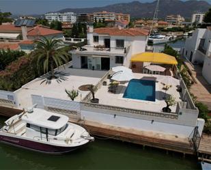 Piscina de Casa o xalet en venda en Roses amb Aire condicionat, Terrassa i Piscina