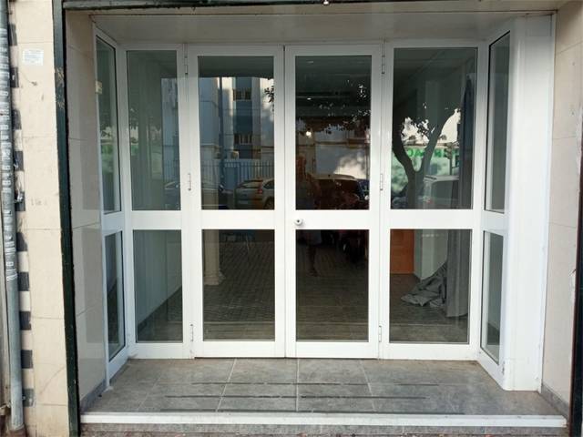 Local comercial en Venta en Calle Rafael Alberti en San Carlos - San José