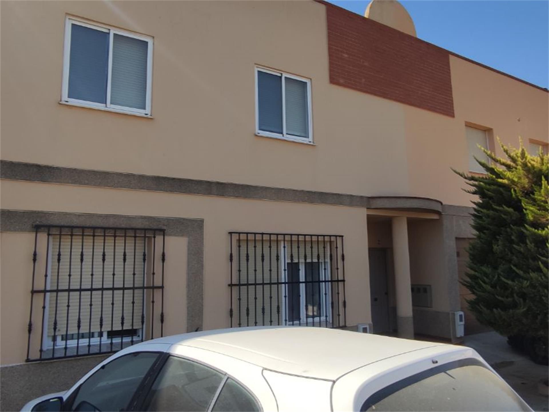 Vista exterior de Dúplex en venda en Ribera del Fresno amb Aire condicionat i Terrassa