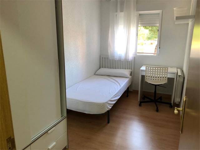 Trastero en Alquiler en Camino de la Fuente de Arriba, 1 en Casco histórico de Vicálvaro