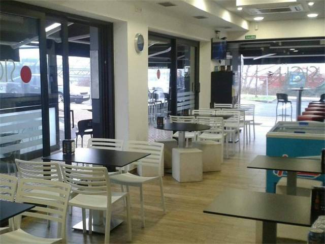 Local comercial en Alquiler en Rúa Senra en Ensanche - Sar