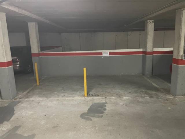 Garaje en Venta en Paseo de Zorrilla, 173 en Parque Alameda - Paula López