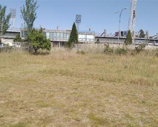 Land for sale in Villares de la Reina