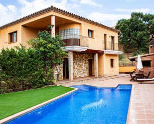 Piscina de Casa o xalet en venda en Palau-saverdera amb Aire condicionat, Terrassa i Piscina