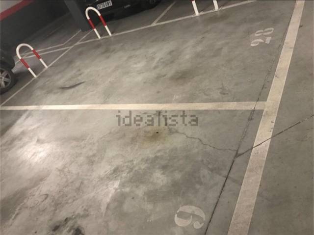 Garaje en Alquiler en Calle de César Cort Botí, 16 en Valdebebas - Valdefuentes