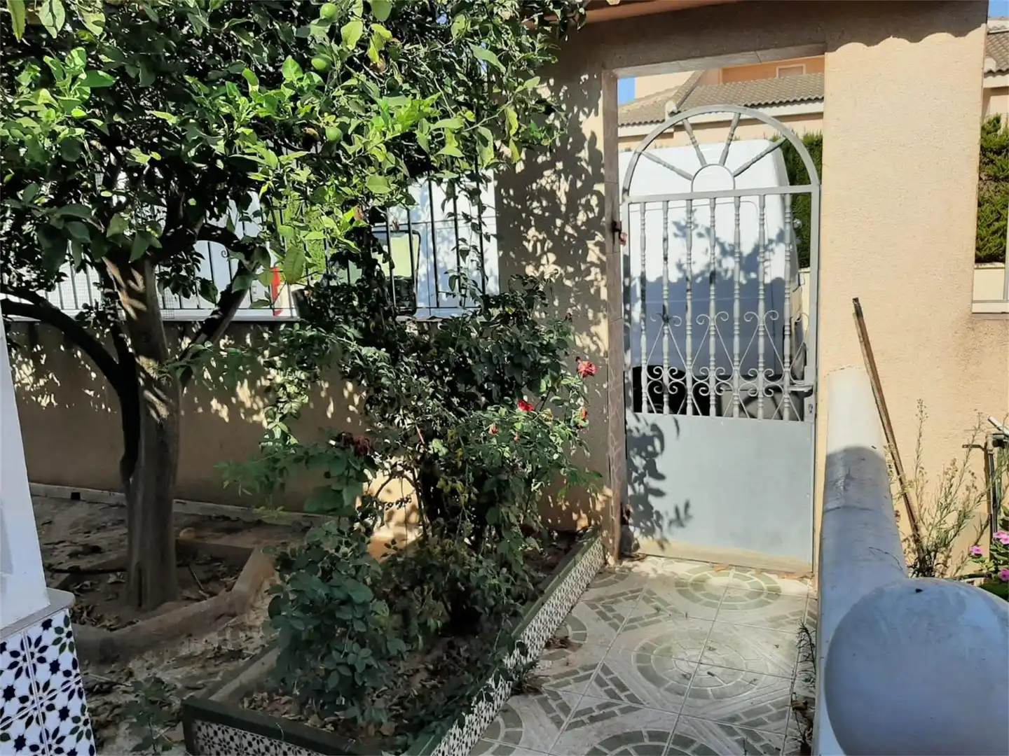 Jardín de Casa o chalet en venta en Torrevieja con Aire acondicionado, Calefacción y Terraza